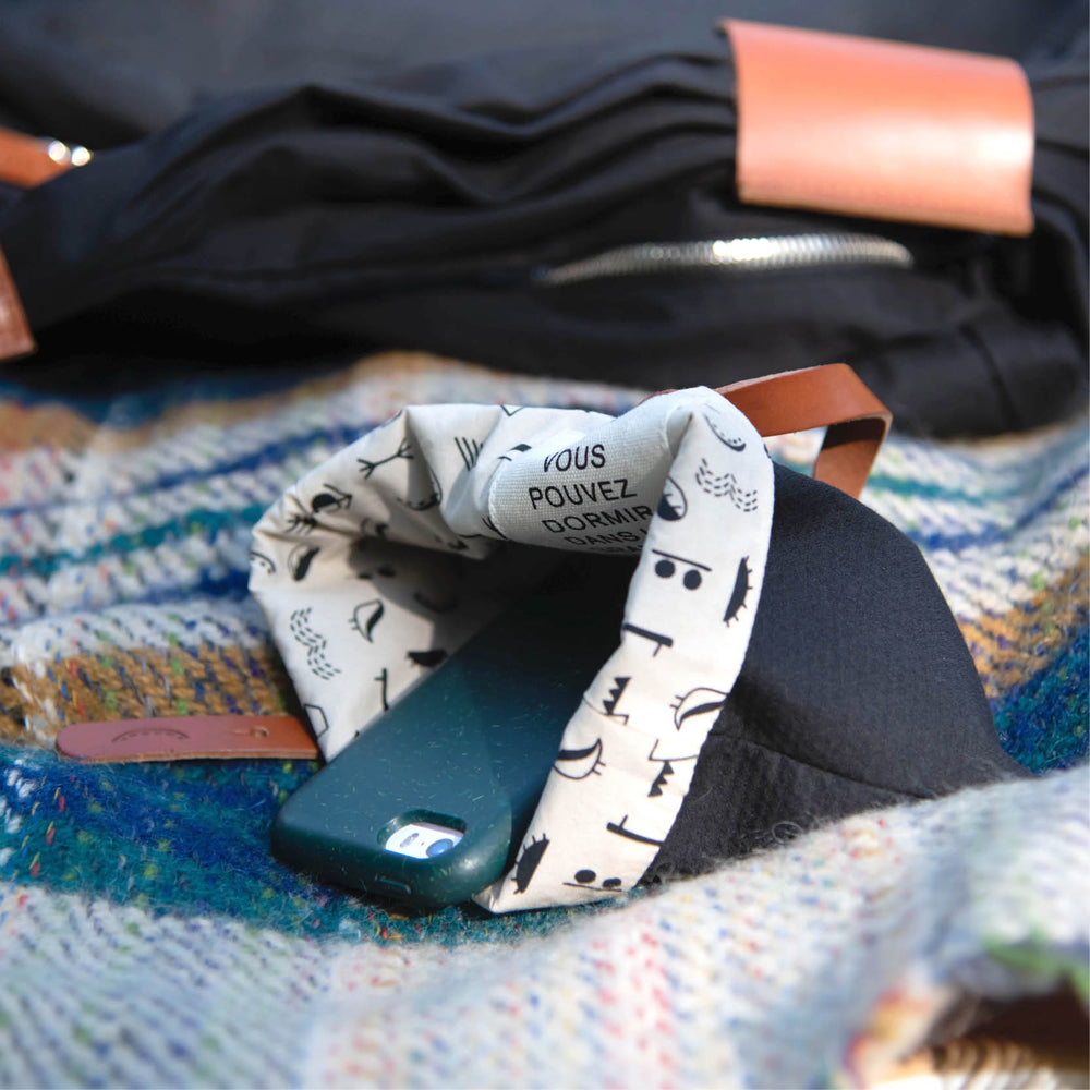 CHARCOAL BLACK PENCIL CASE