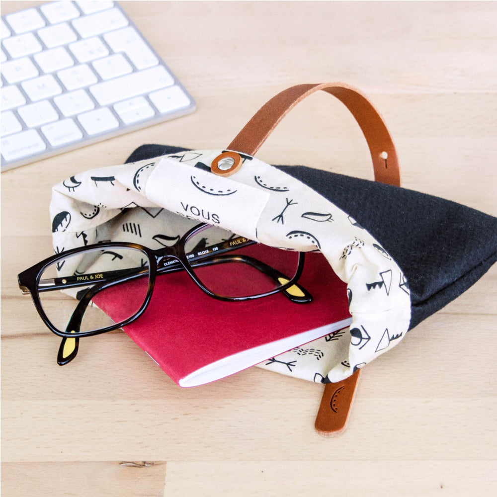 CHARCOAL BLACK PENCIL CASE