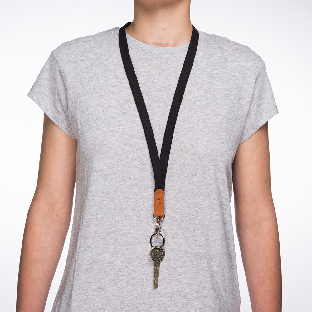 CHARCOAL BLACK LONG KEY RING