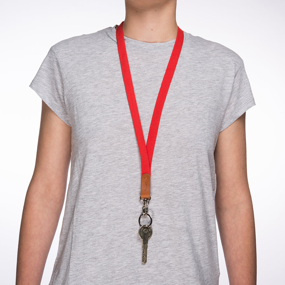 POPPY RED LONG KEY RING