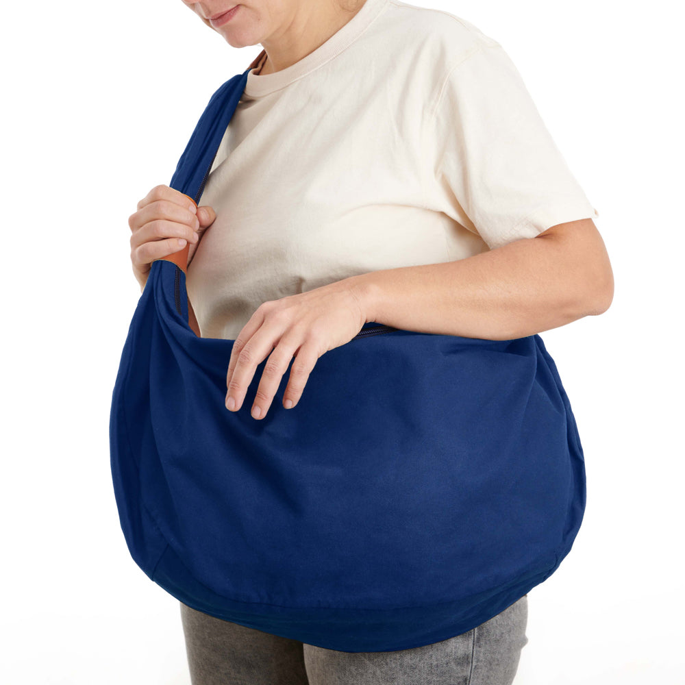 CLASSIC BLUE WEEKENDER