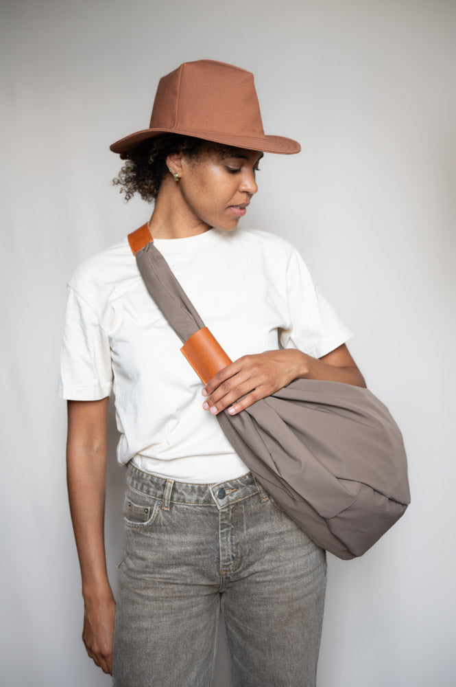BALUCHON PLUME MARRON GLACÉ - Précommande