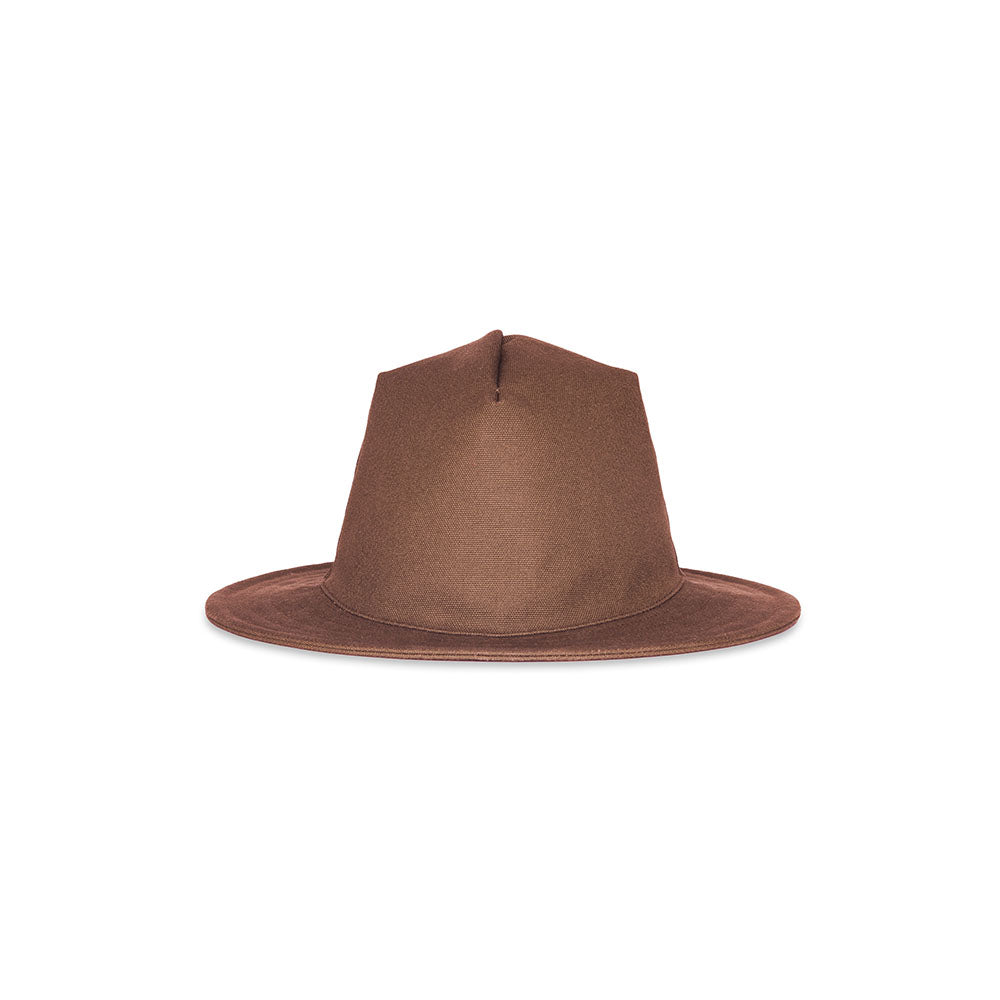 HAZELNUT-COLOURED HAT