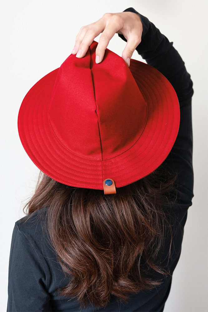 CHAPEAU ROUGE VIF