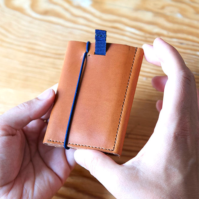 PORTEFEUILLE MINIMALISTE WHISKY